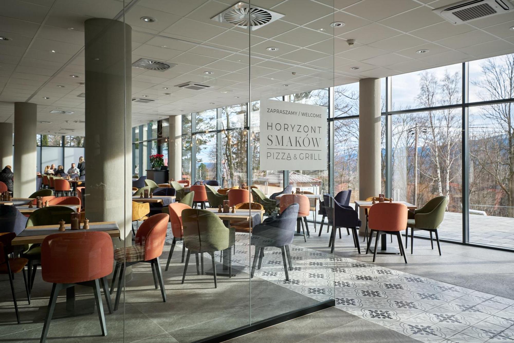 Zloty Horyzont Hotel & Resort שצ'קלארסקה פוראובה מראה חיצוני תמונה