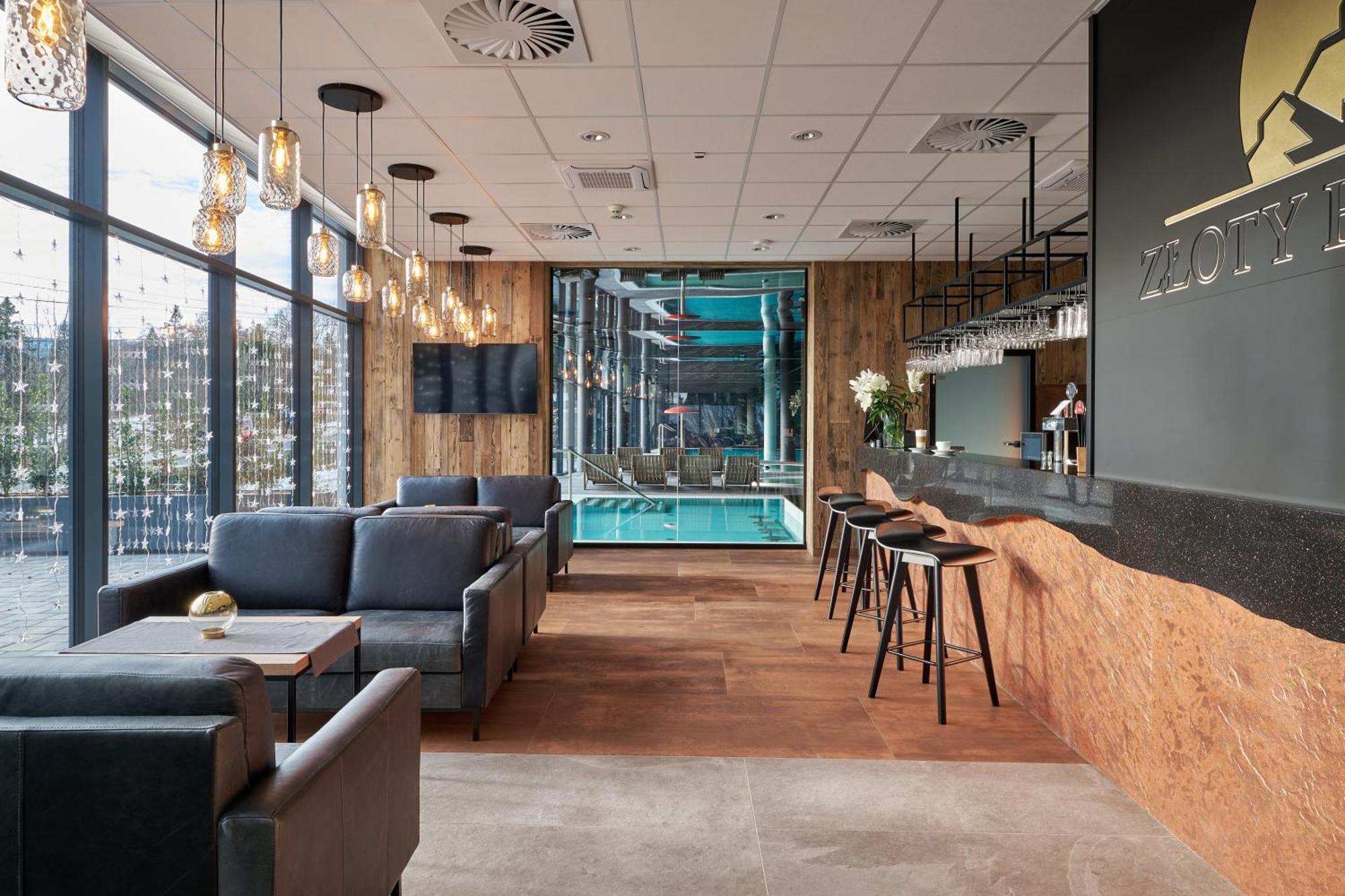 Zloty Horyzont Hotel & Resort שצ'קלארסקה פוראובה מראה חיצוני תמונה