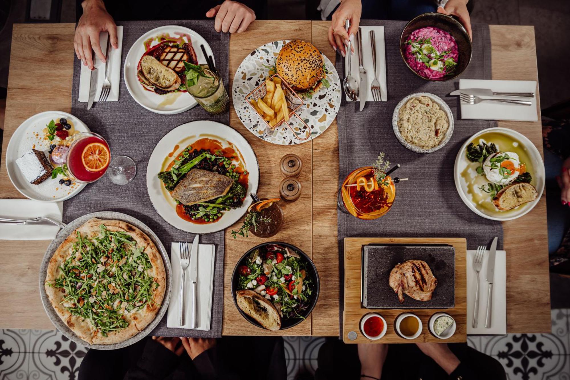 Zloty Horyzont Hotel & Resort שצ'קלארסקה פוראובה מראה חיצוני תמונה