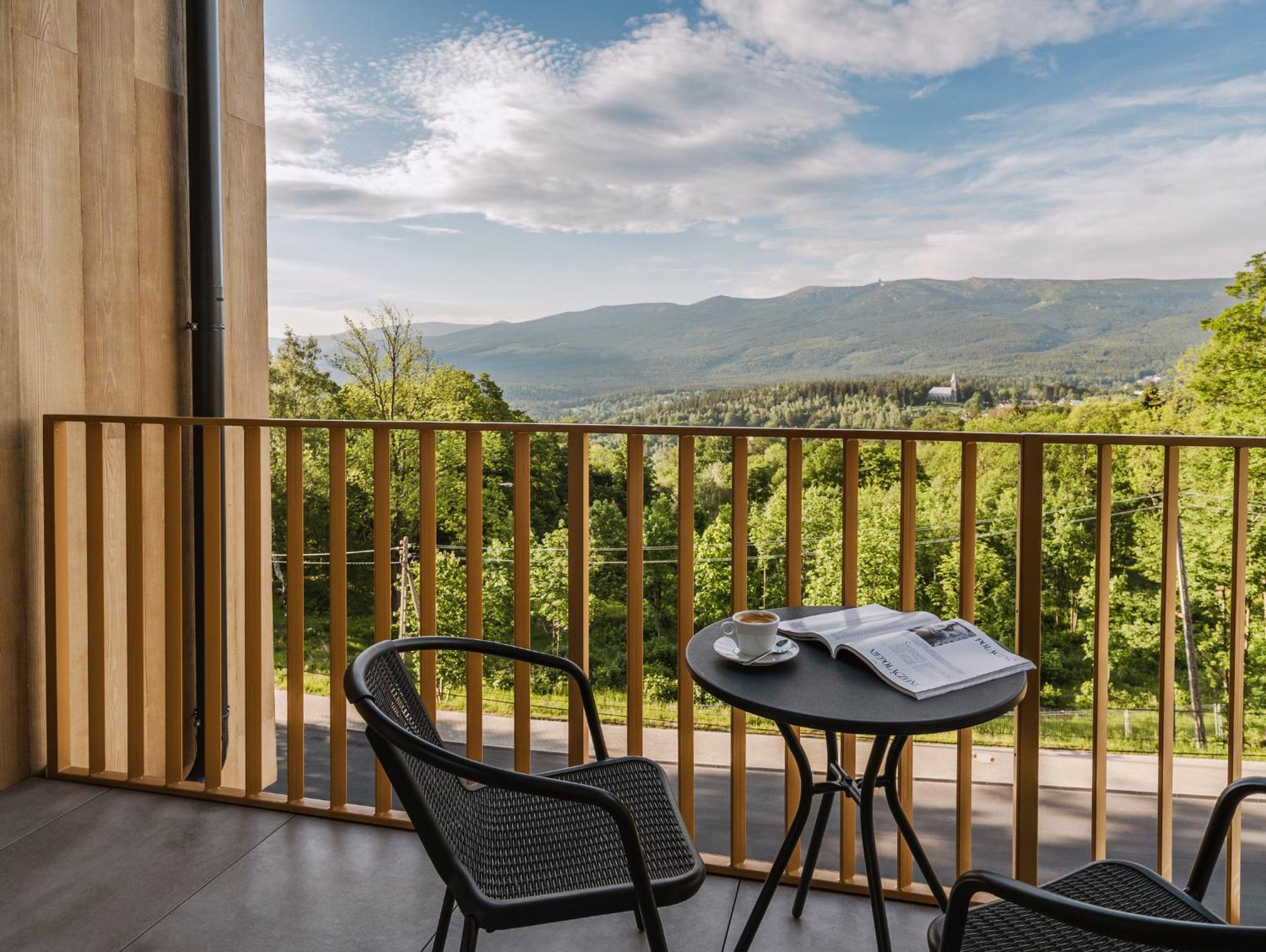 Zloty Horyzont Hotel & Resort שצ'קלארסקה פוראובה מראה חיצוני תמונה